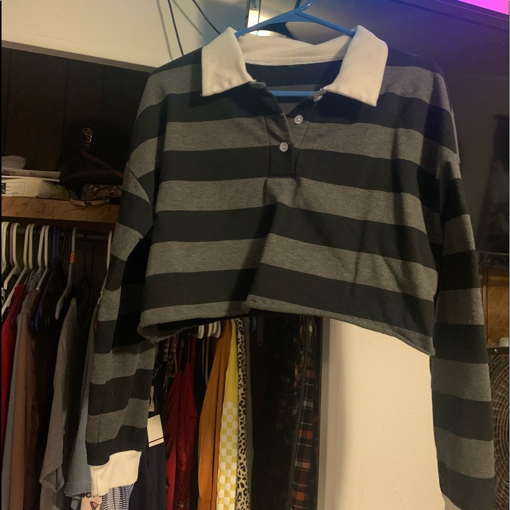 Long-sleeve Cropped Collared Shirt